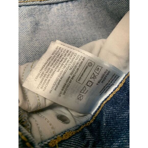 Jewel embellished Denim Pants - Picture 8 of 13